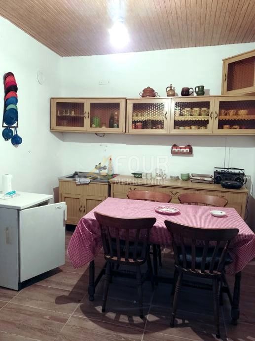 Hiša Zmajevac, Kneževi Vinogradi, 120m2