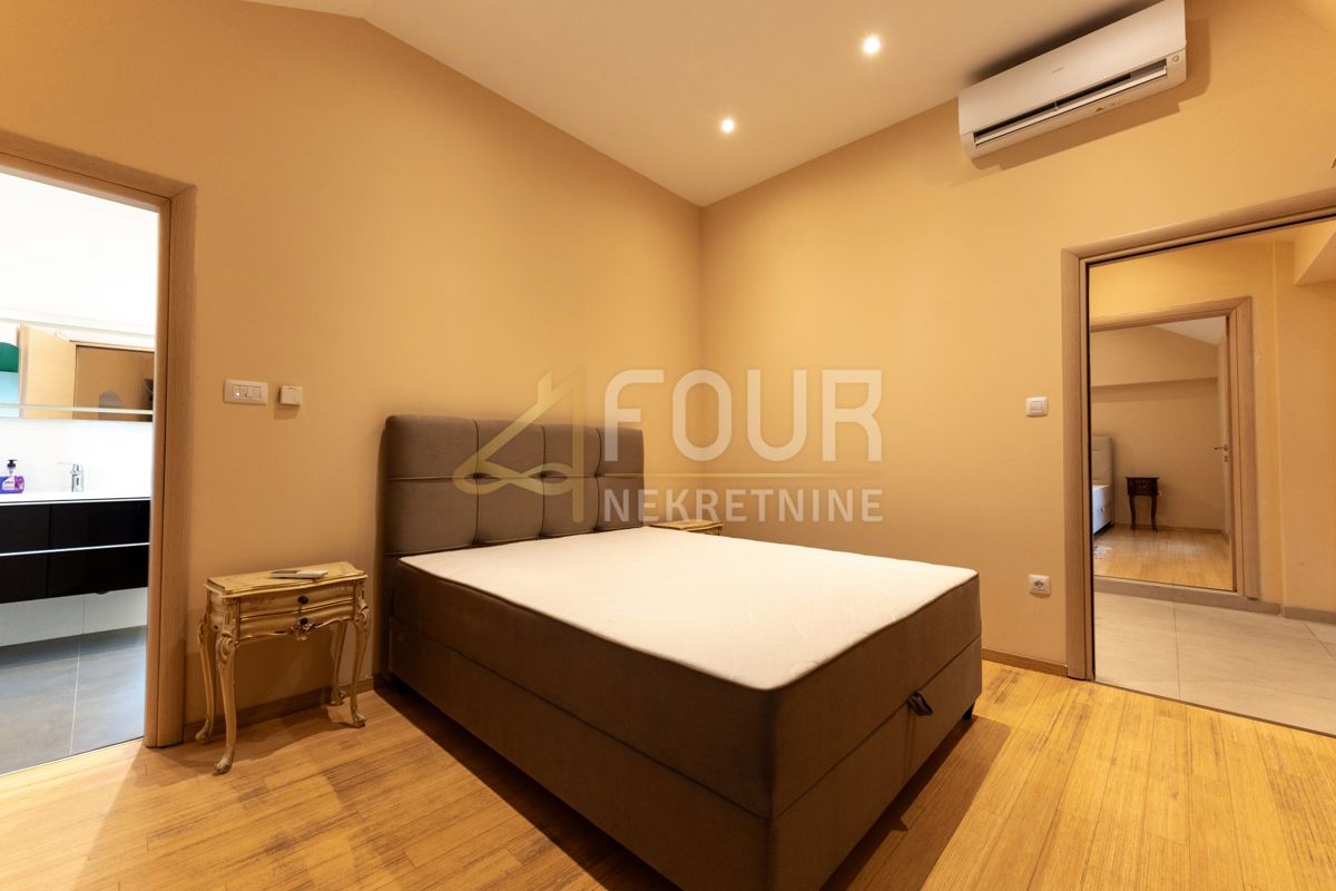 Stanovanje Opatija - Centar, Opatija, 185m2