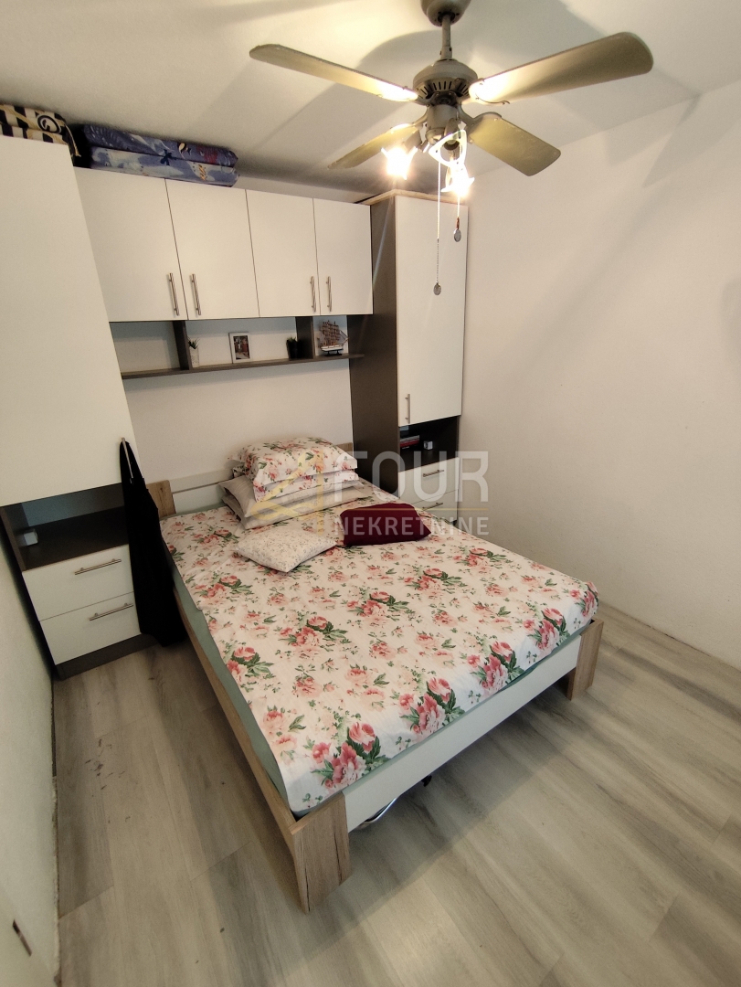 Hiša Seline, Starigrad, 175m2