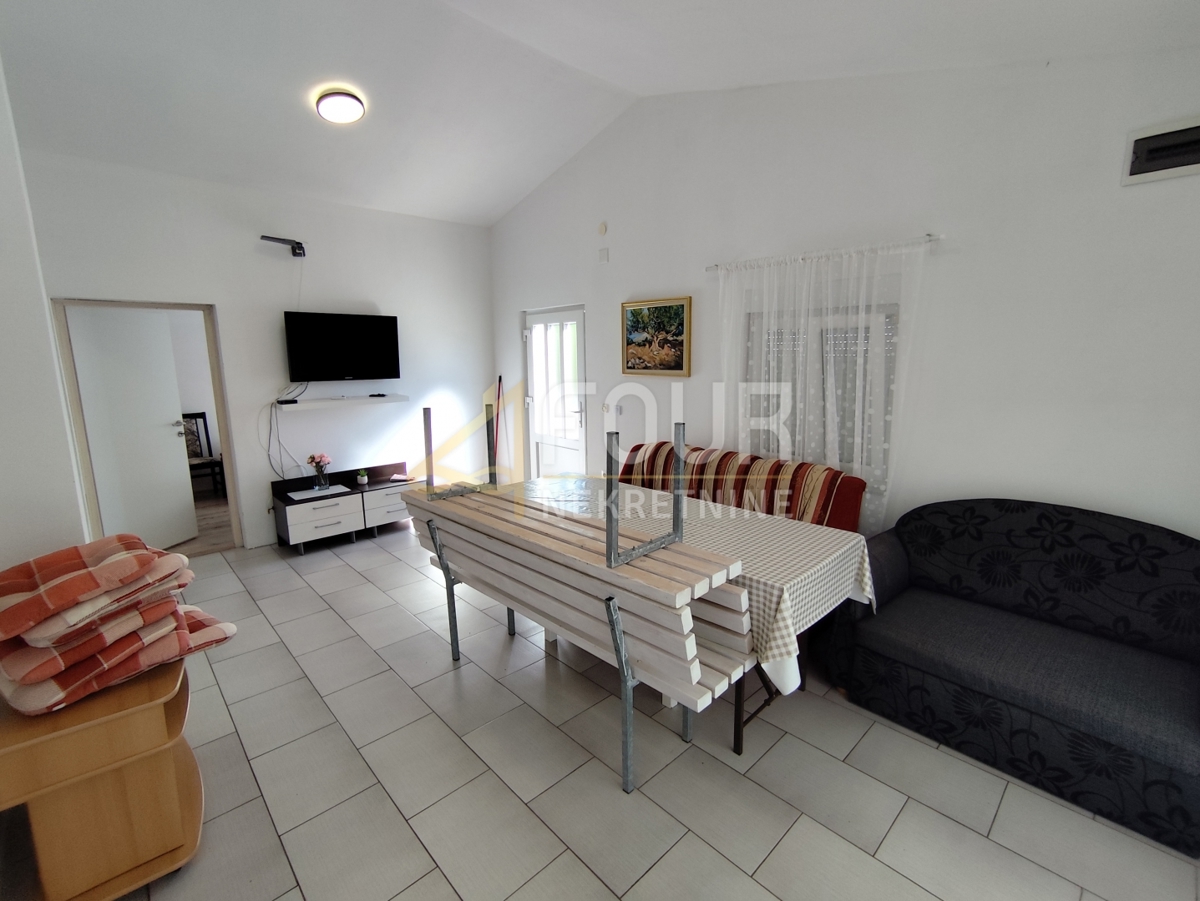 Hiša Seline, Starigrad, 175m2