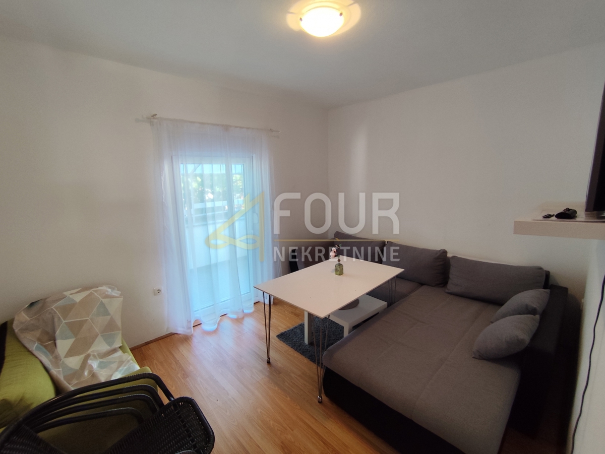 Hiša Seline, Starigrad, 175m2