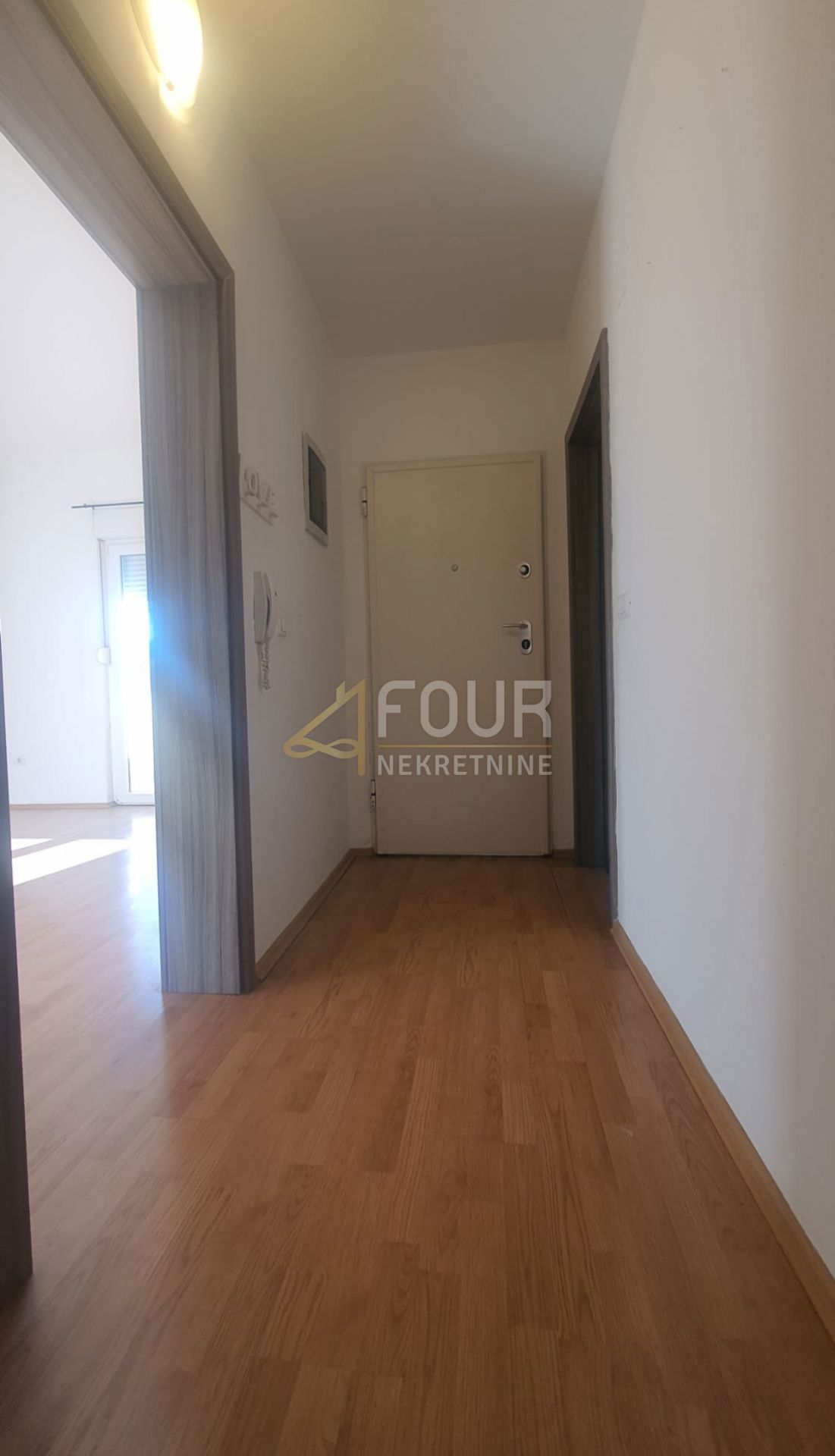 Stanovanje, Pula, 65,36m2