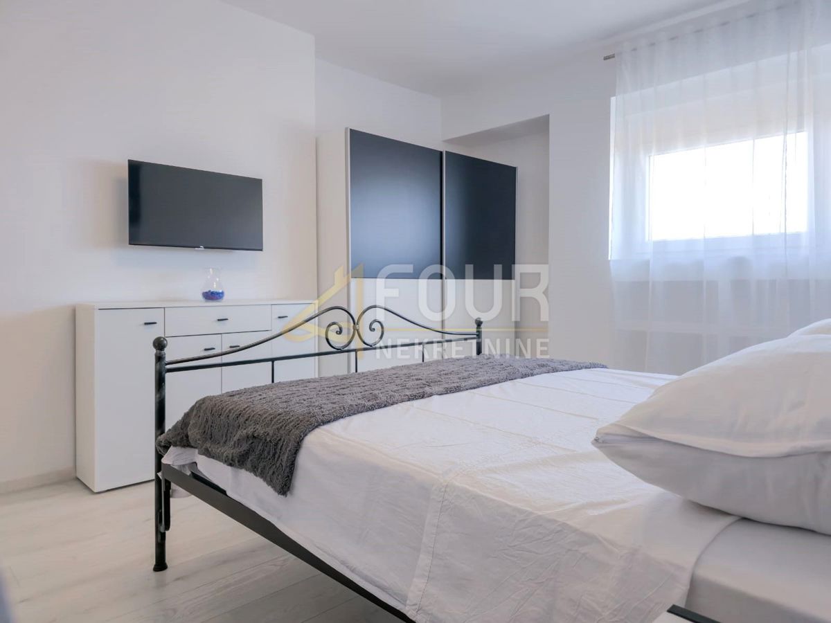 Rijeka, Belveder, adaptirano stanovanje, 56,20 m2, 1s+db, pogled na morje
