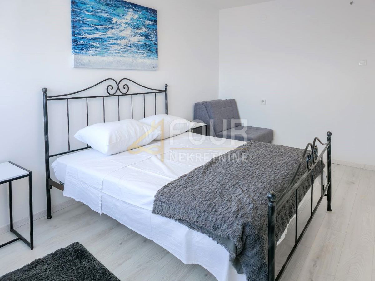 Rijeka, Belveder, adaptirano stanovanje, 56,20 m2, 1s+db, pogled na morje