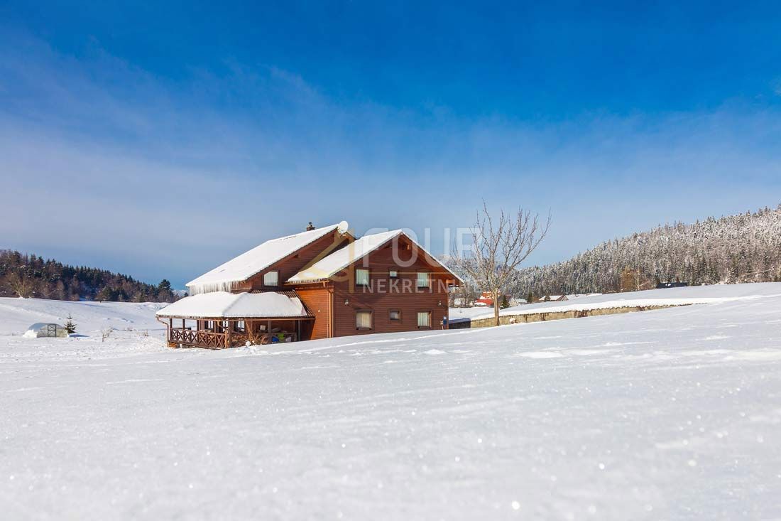 Hiša Sunger, Mrkopalj, 400m2