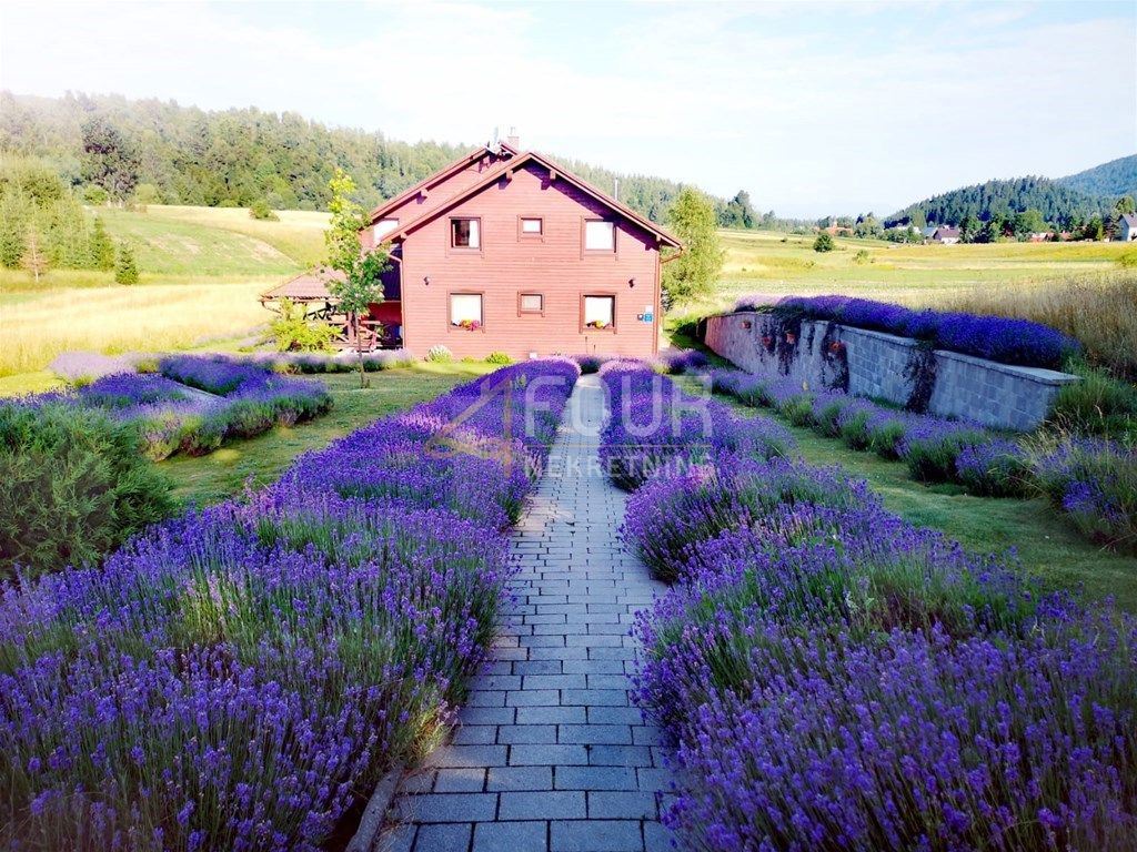 Hiša Sunger, Mrkopalj, 400m2