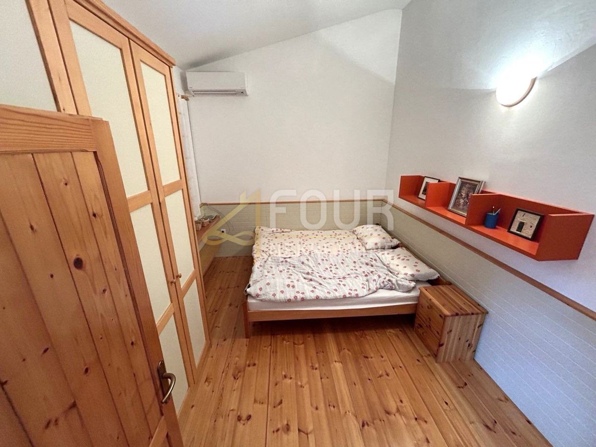 Hiša Mali Lošinj, 91m2