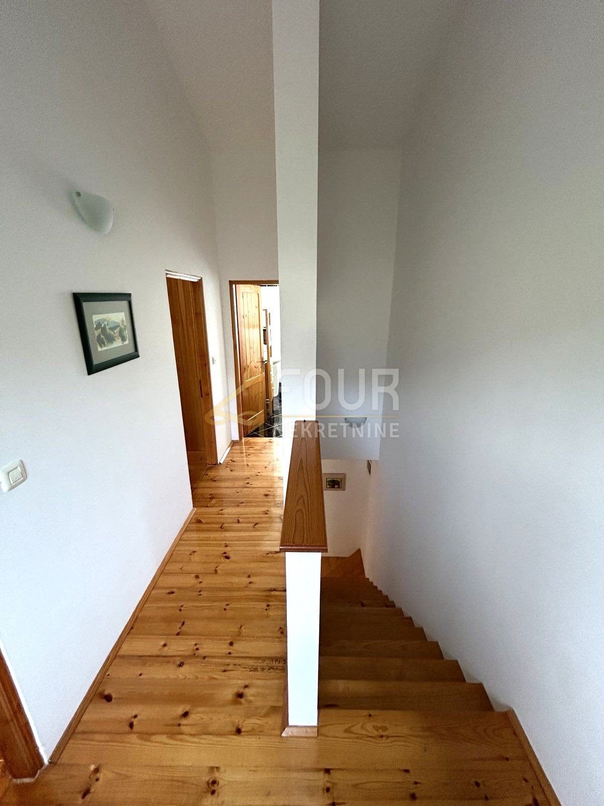 Hiša Mali Lošinj, 91m2