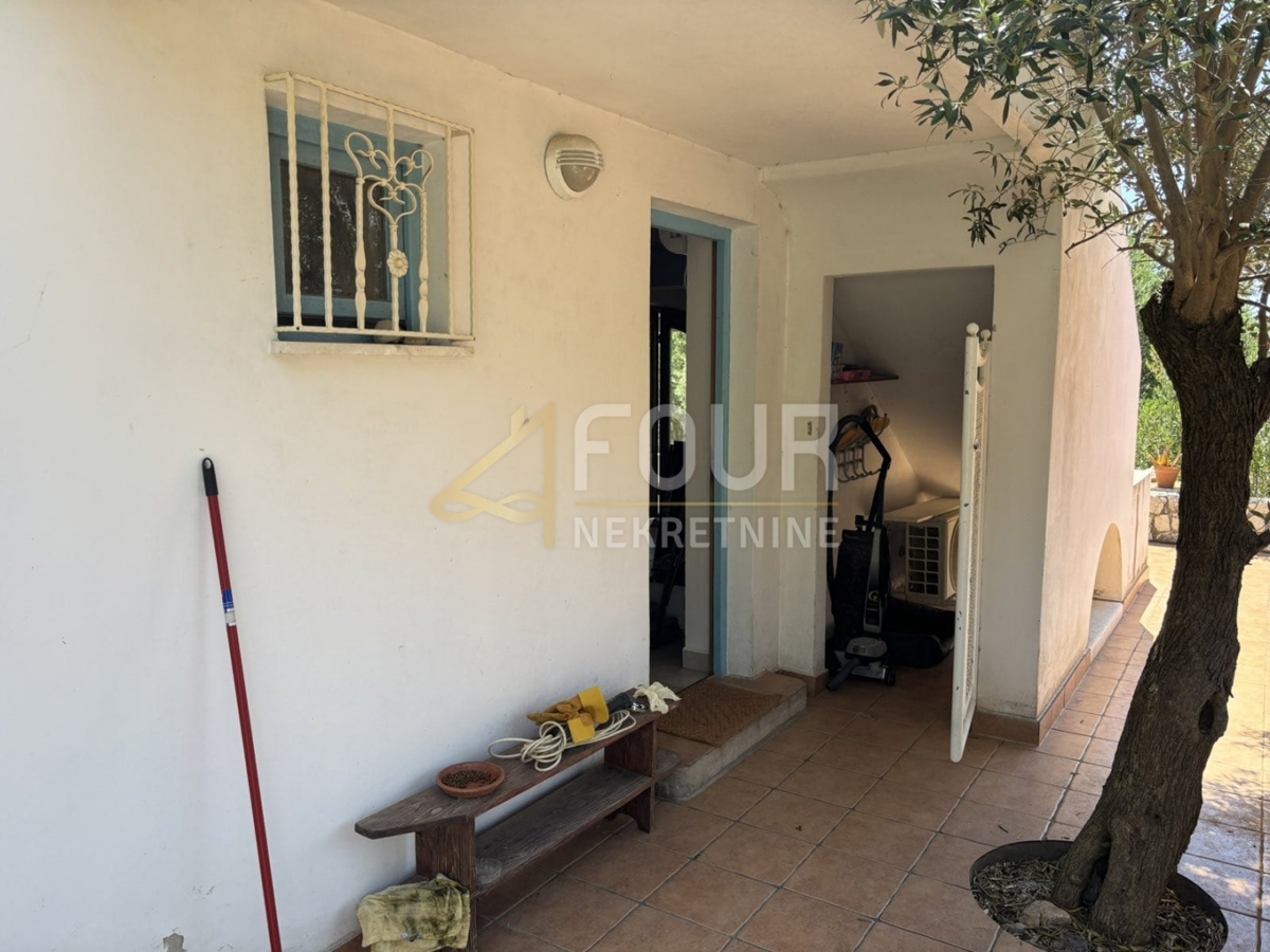Stanovanje Banjol, Rab, 65,95m2