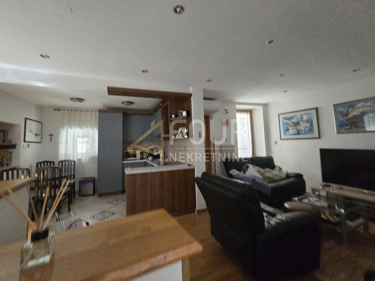 Hiša Cres, 114m2