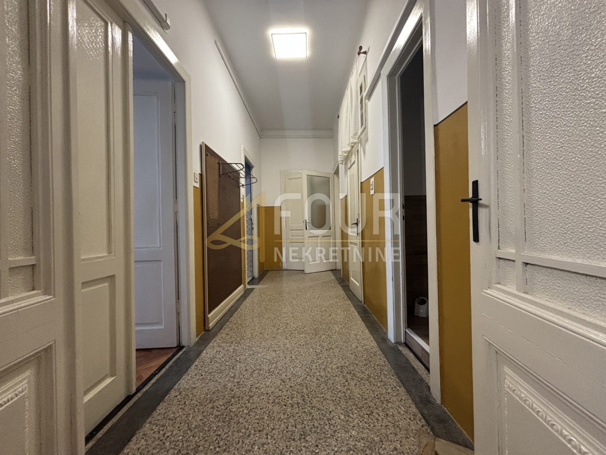 Stanovanje Centar, Rijeka, 172,32m2