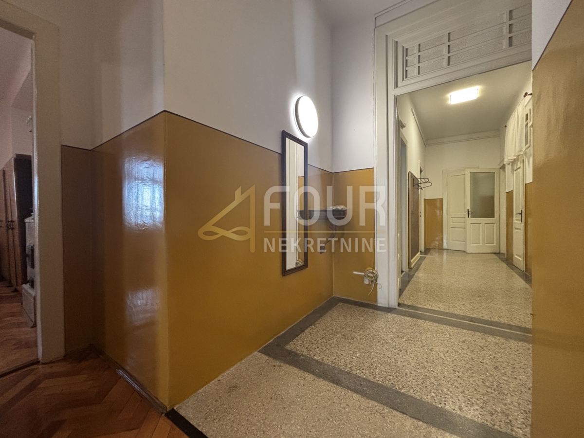 Stanovanje Centar, Rijeka, 172,32m2