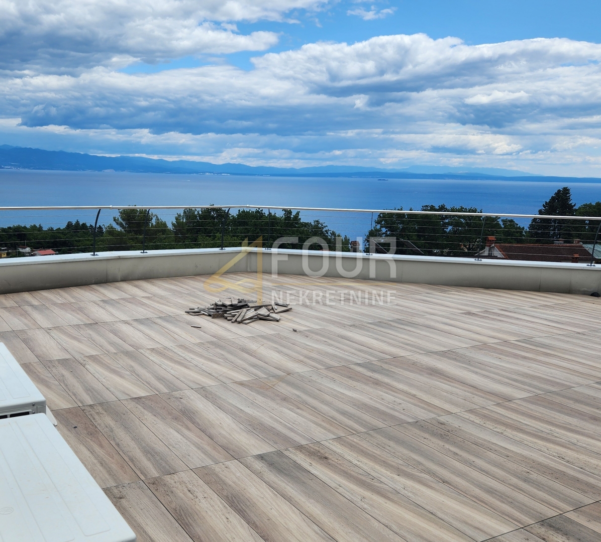Stanovanje Ika, Opatija - Okolica, 136,32m2