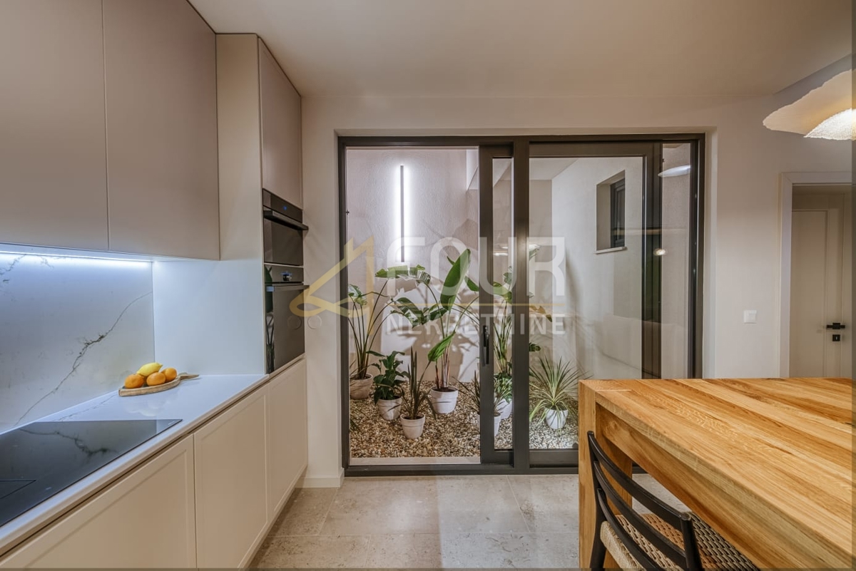 Hiša Mali Iž, Zadar - Okolica, 294m2