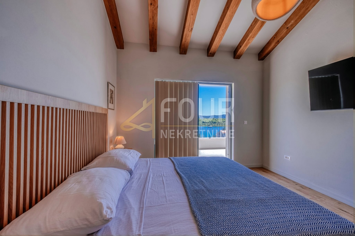 Hiša Mali Iž, Zadar - Okolica, 294m2
