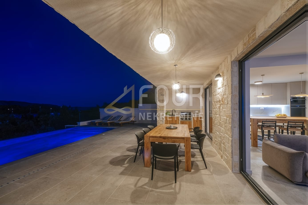 Hiša Mali Iž, Zadar - Okolica, 294m2