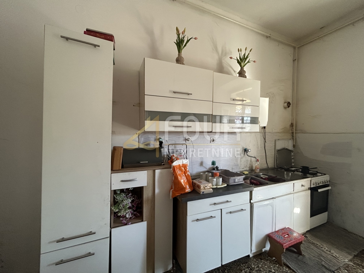 Stanovanje Centar, Pula, 114,50m2