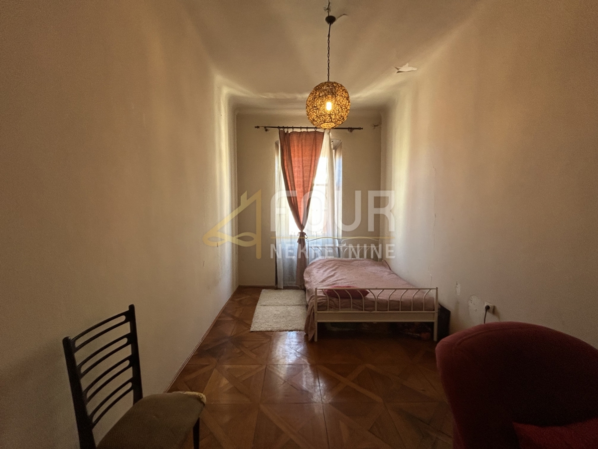 Stanovanje Centar, Pula, 114,50m2