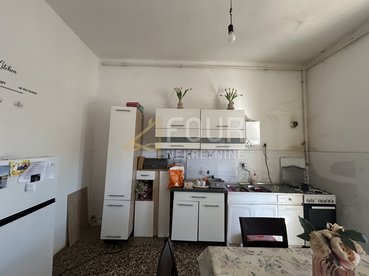 Stanovanje Centar, Pula, 114,50m2