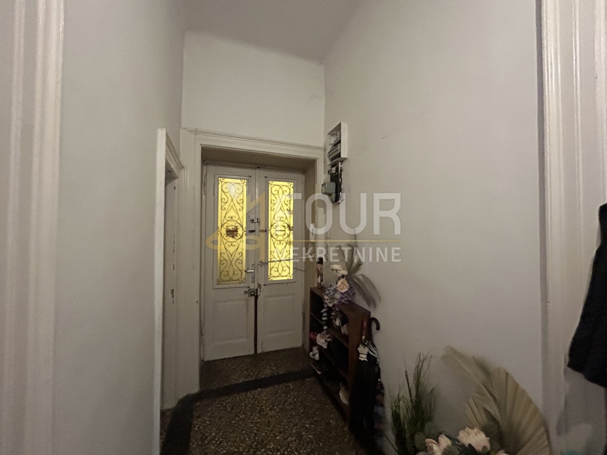 Stanovanje Centar, Pula, 114,50m2