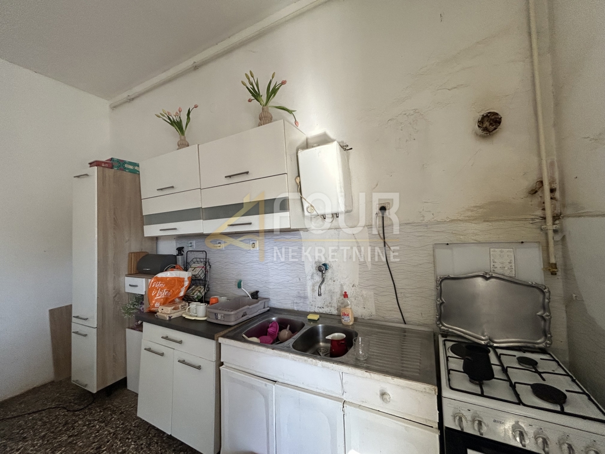 Stanovanje Centar, Pula, 114,50m2