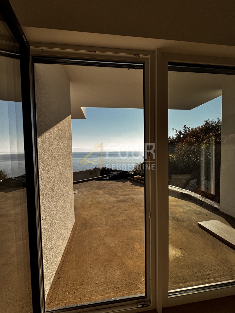 Hiša Ičići, Opatija - Okolica, 267,73m2