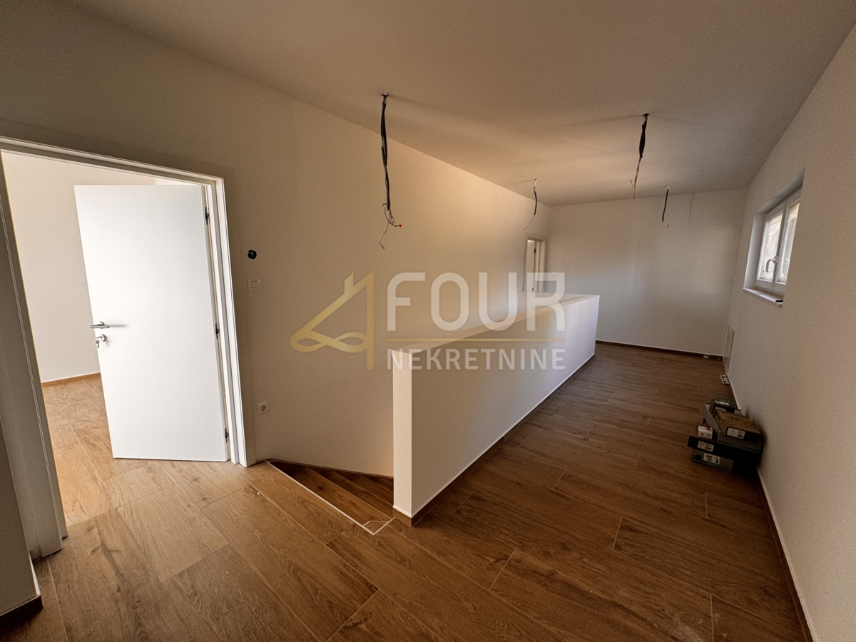 Hiša Ičići, Opatija - Okolica, 267,73m2