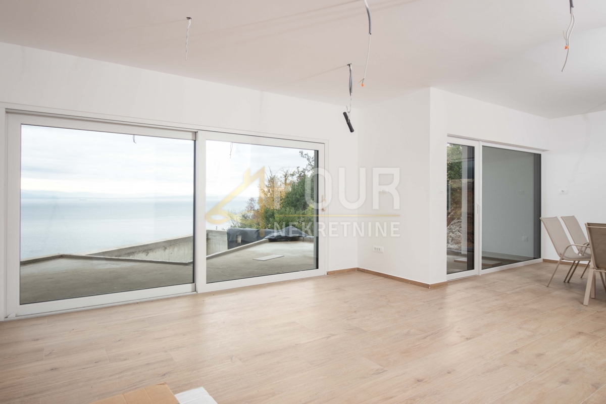 Hiša Ičići, Opatija - Okolica, 267,73m2