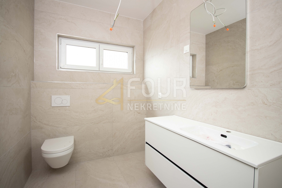 Hiša Ičići, Opatija - Okolica, 267,73m2