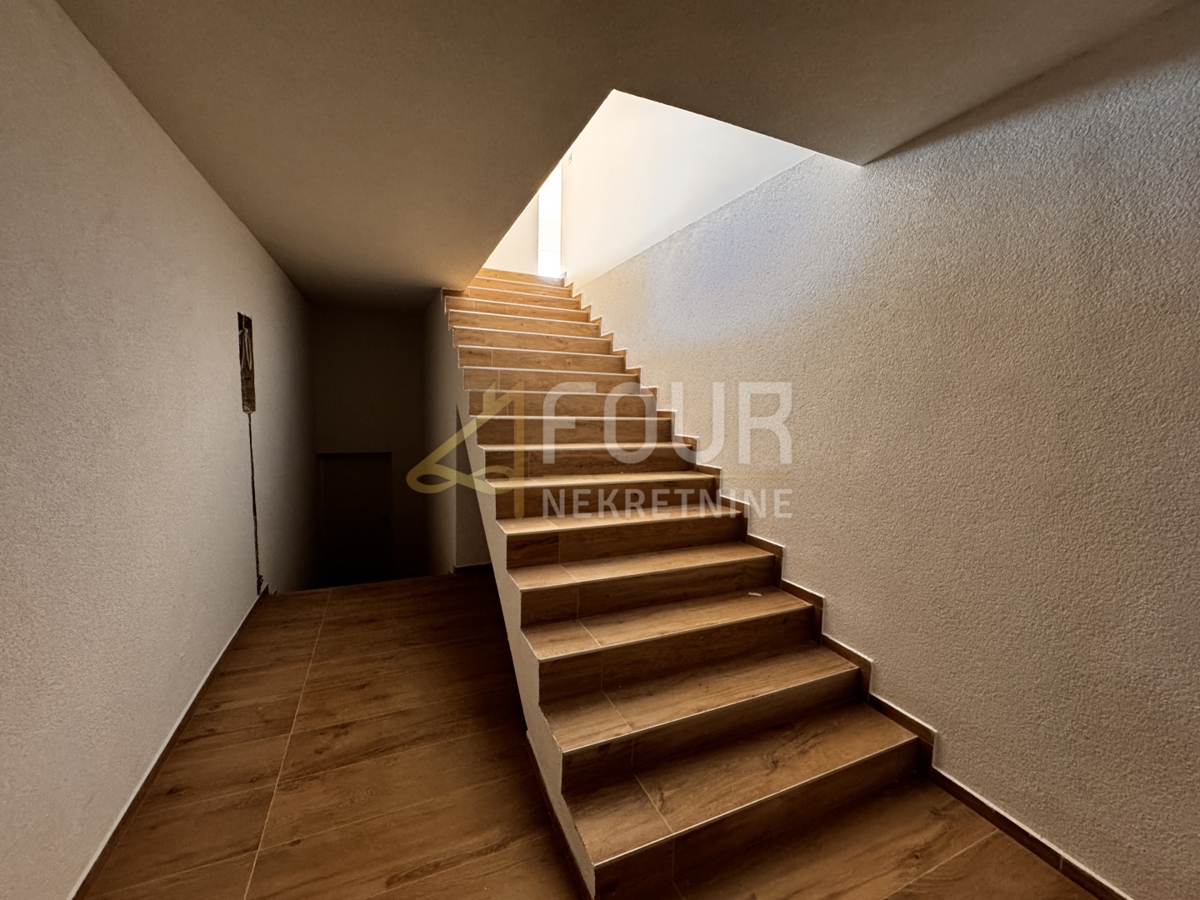 Hiša Ičići, Opatija - Okolica, 267,73m2