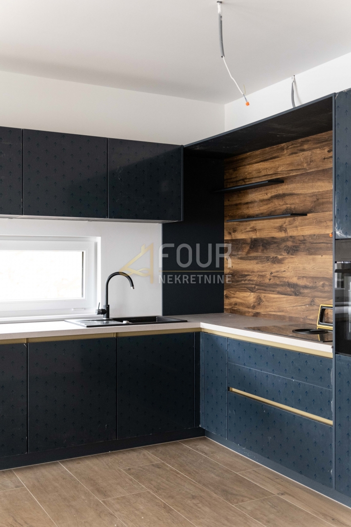 Hiša Ičići, Opatija - Okolica, 267,73m2