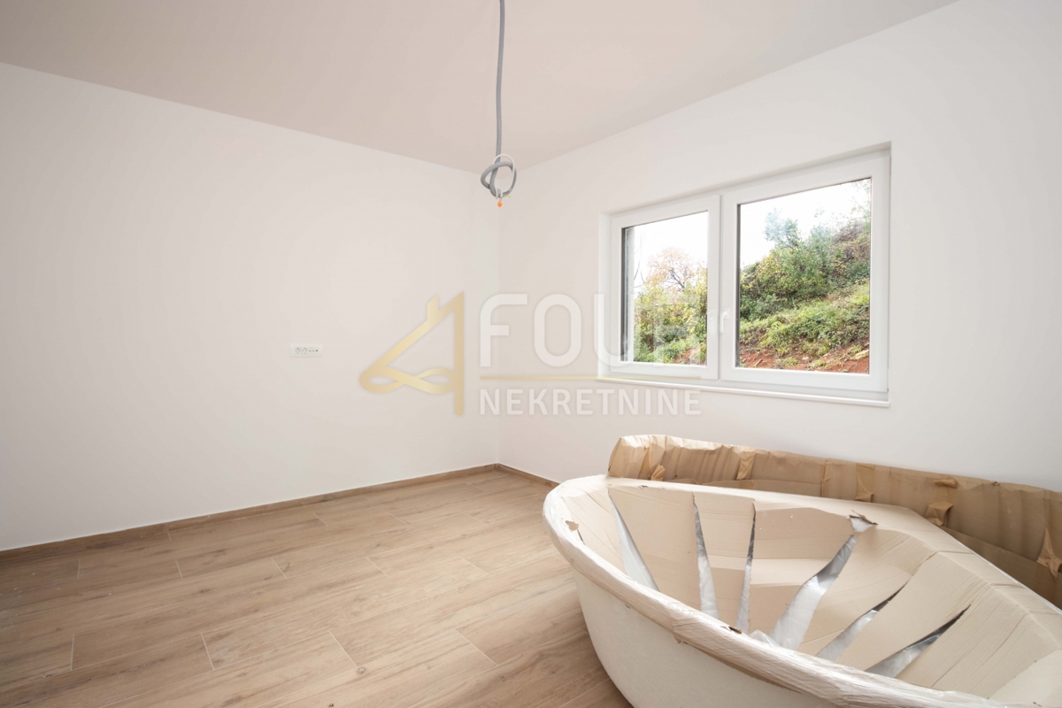 Hiša Ičići, Opatija - Okolica, 267,73m2