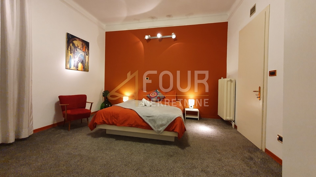 Stanovanje Opatija - Centar, Opatija, 205,46m2