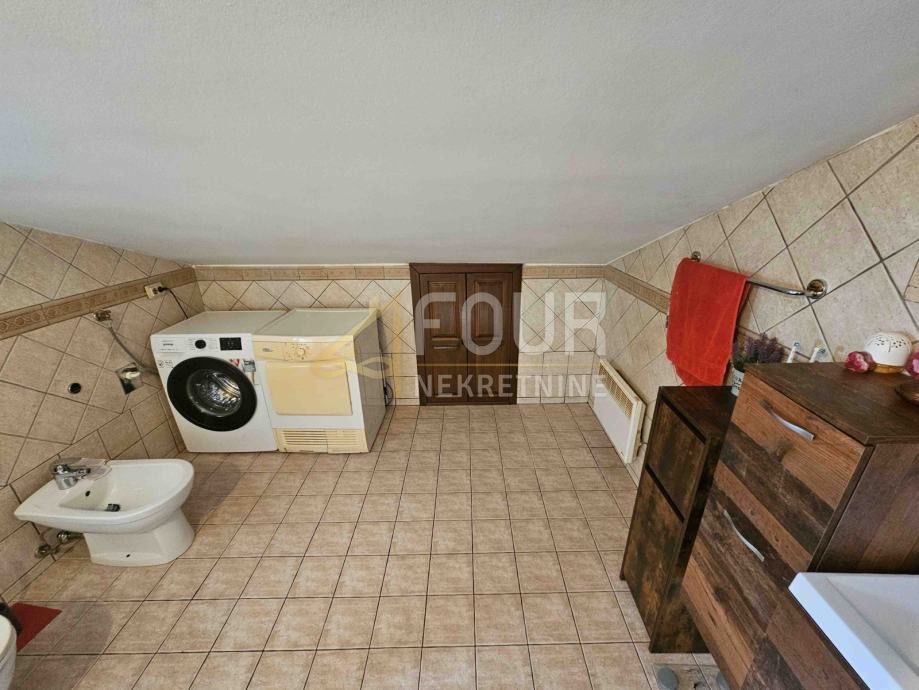 Stanovanje Poreč, 126,20m2