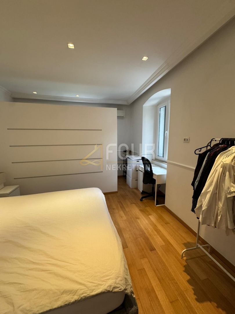 Stanovanje Centar, Rijeka, 77,64m2