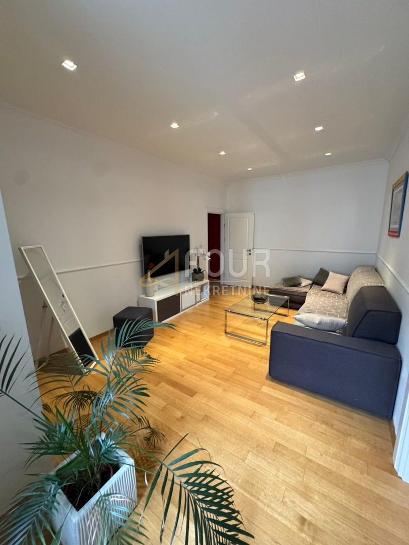 Stanovanje Centar, Rijeka, 77,64m2