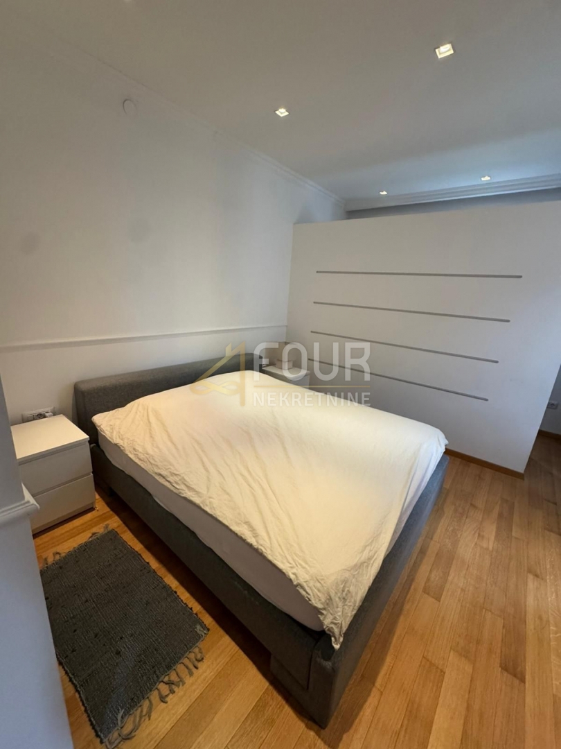 Stanovanje Centar, Rijeka, 77,64m2