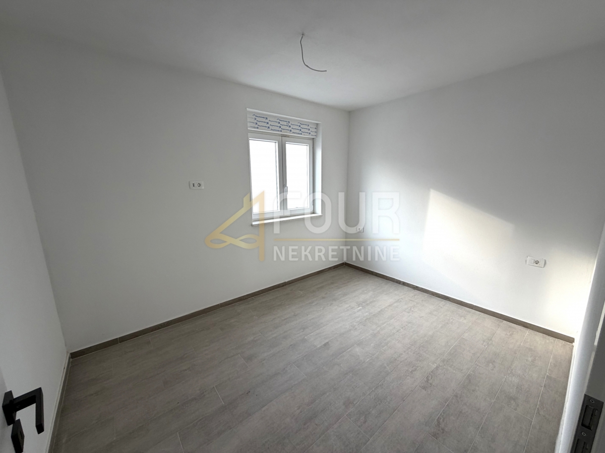 Istra, Pulj, 2s+db, 51.50m2, terasa