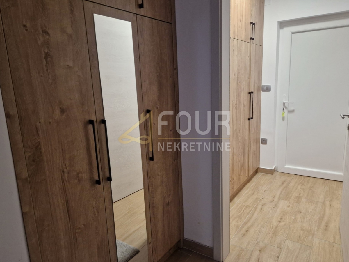 Stanovanje Banjol, Rab, 92,19m2