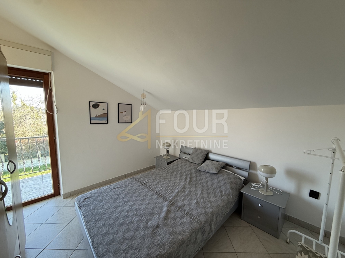 Istra, Marčana - okolica, samostojna hiša s velikim dvoriščem