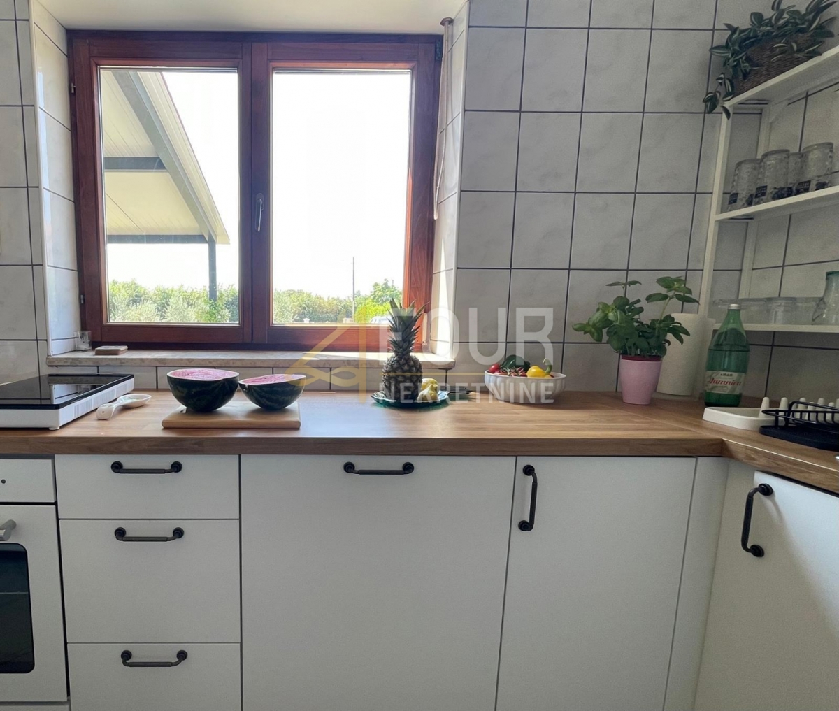 Istra, Marčana - okolica, samostojna hiša s velikim dvoriščem