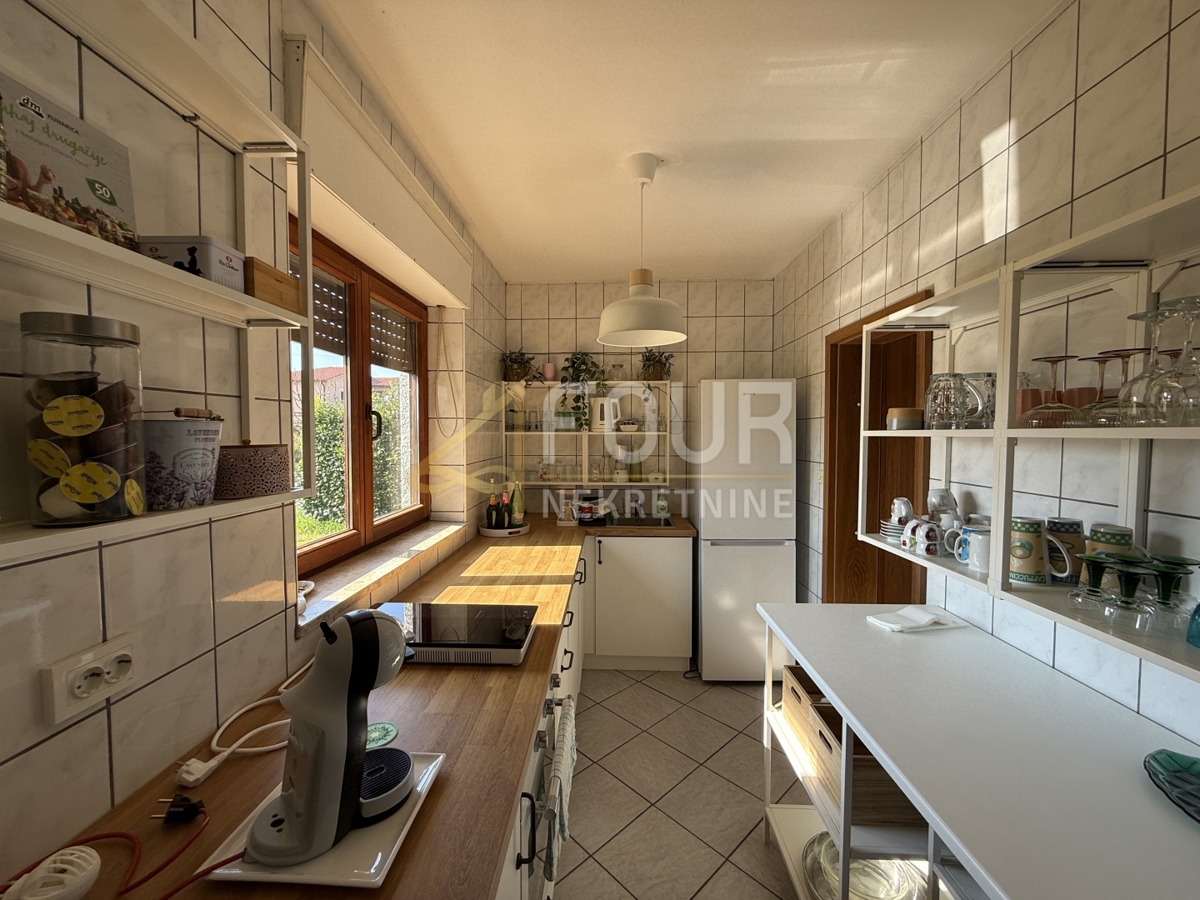 Istra, Marčana - okolica, samostojna hiša s velikim dvoriščem