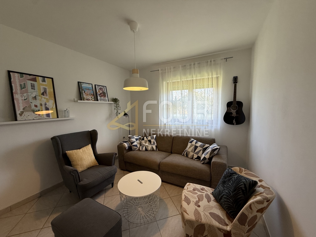 Istra, Marčana - okolica, samostojna hiša s velikim dvoriščem