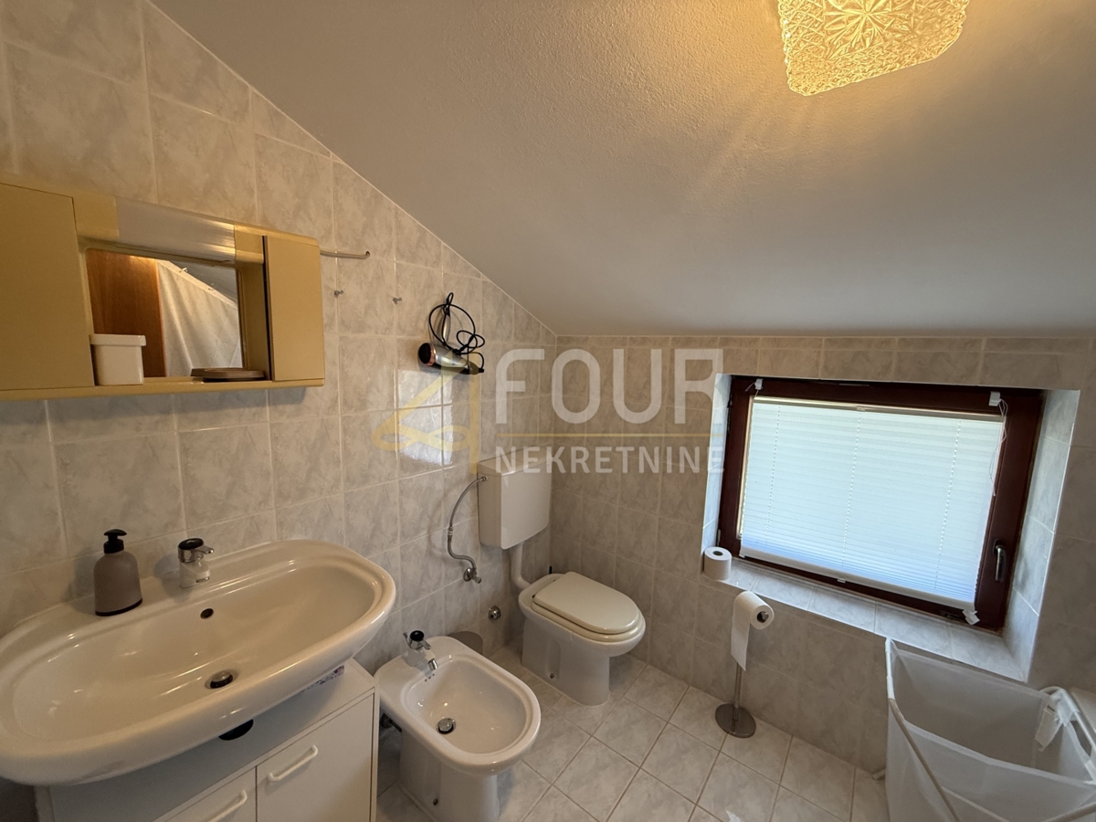 Istra, Marčana - okolica, samostojna hiša s velikim dvoriščem