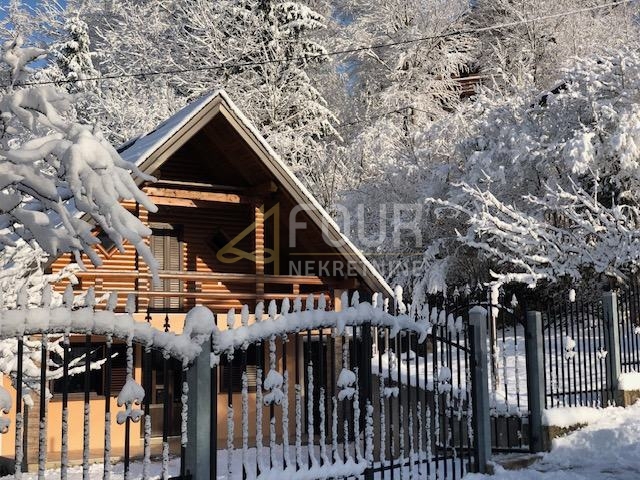 Gorski kotar, Gerovo, samostojna hiša, 88,27m2