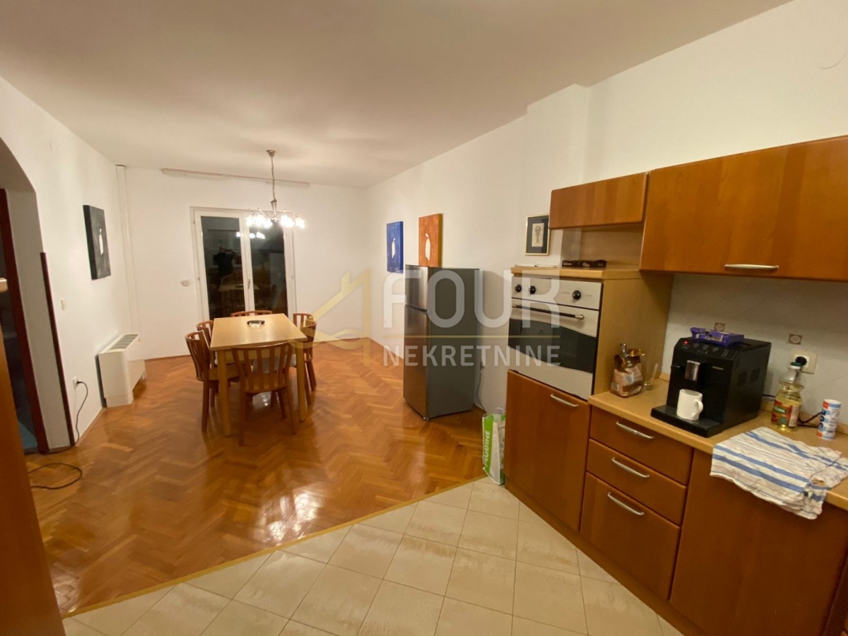 Istra, Poreč, Sveti Lovreč, hiša s bazenom