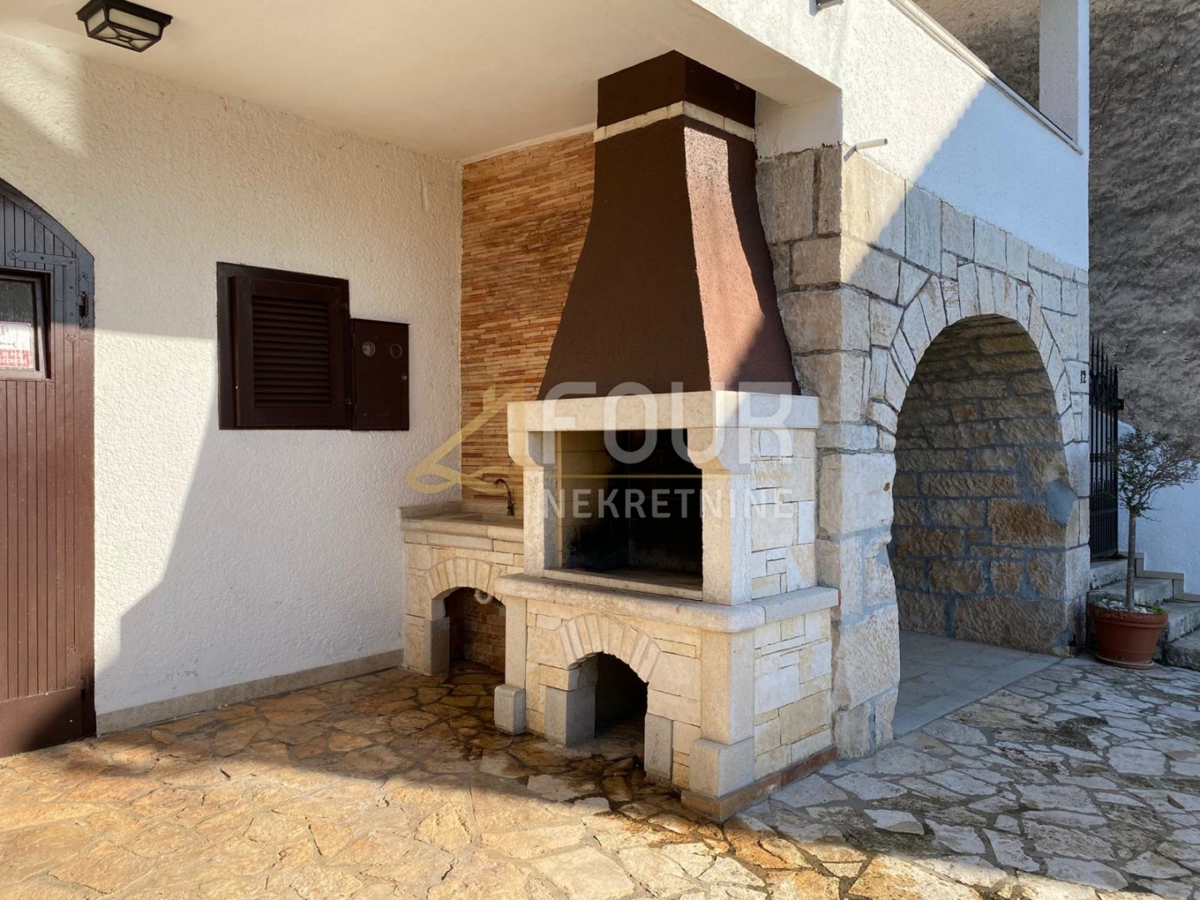 Istra, Poreč, Sveti Lovreč, hiša s bazenom