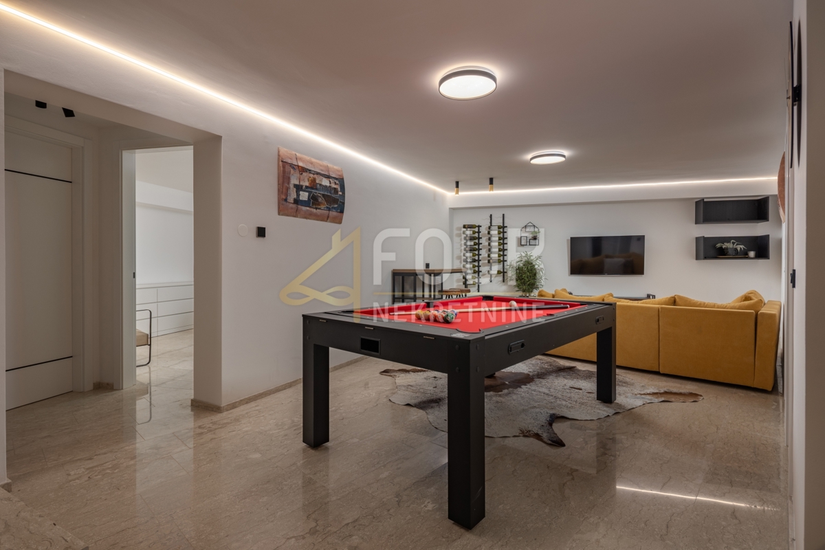 Stanovanje Volosko, Opatija, 294,64m2