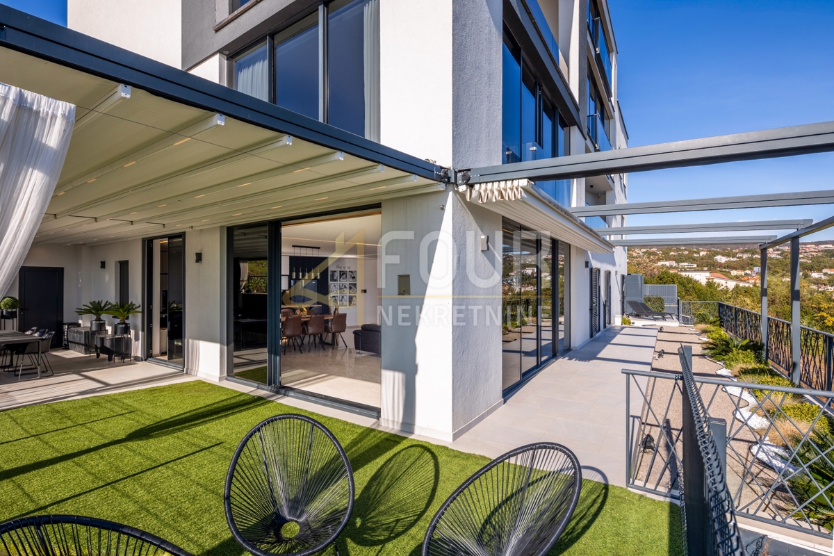 Stanovanje Volosko, Opatija, 294,64m2