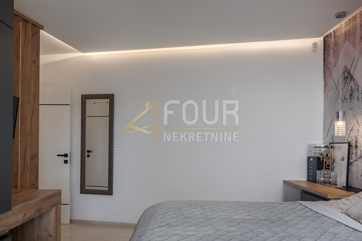 Stanovanje Volosko, Opatija, 294,64m2